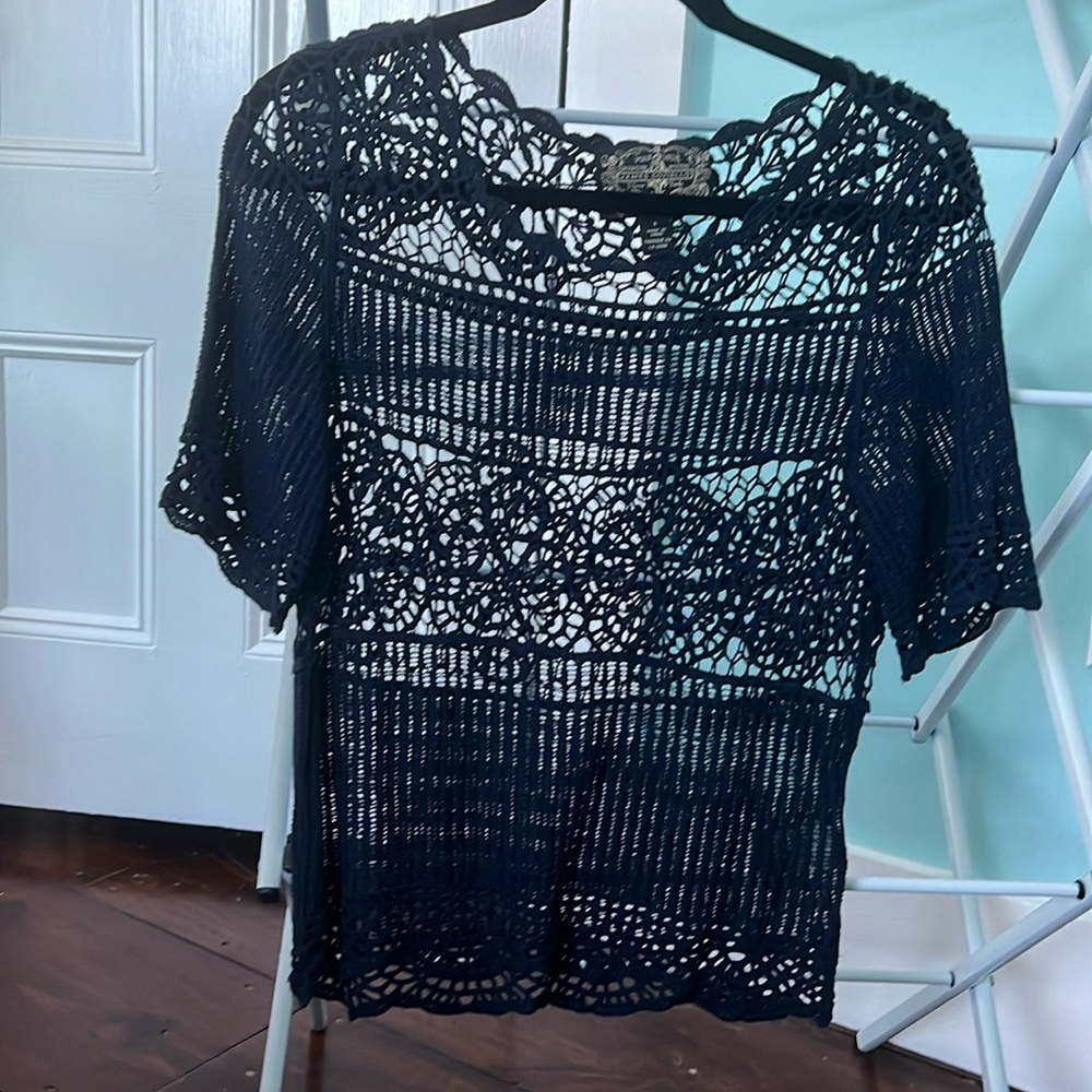 James Coviello NY from Anthropologie! Dark/Navy Blue top! Beautiful!